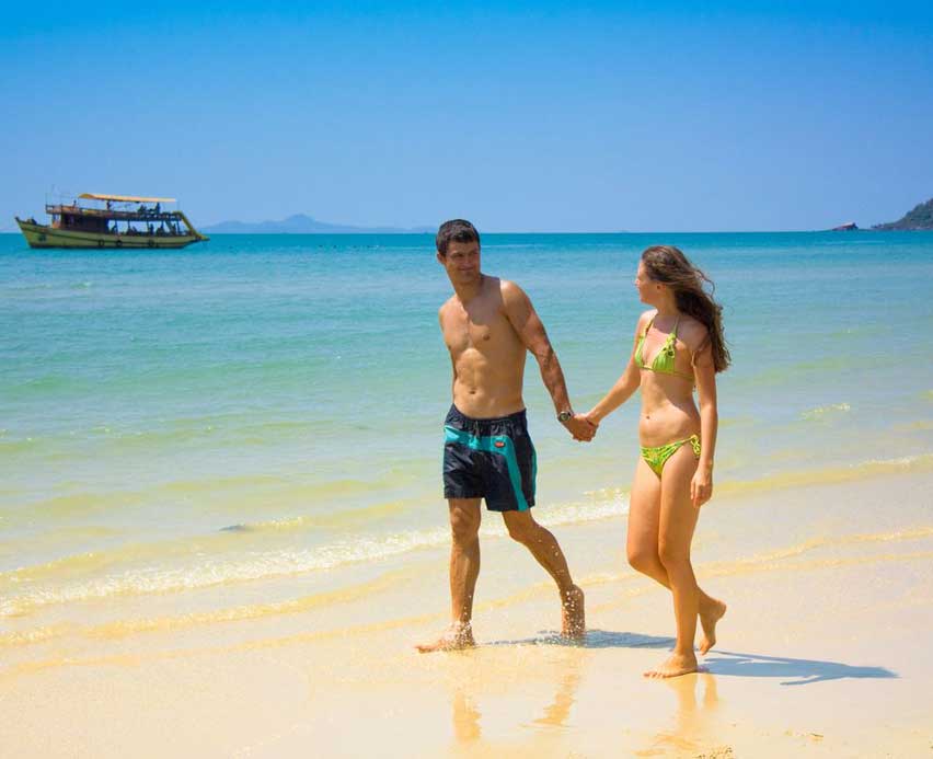 Ora Beach, Indonesia Via: LocalBlog.com