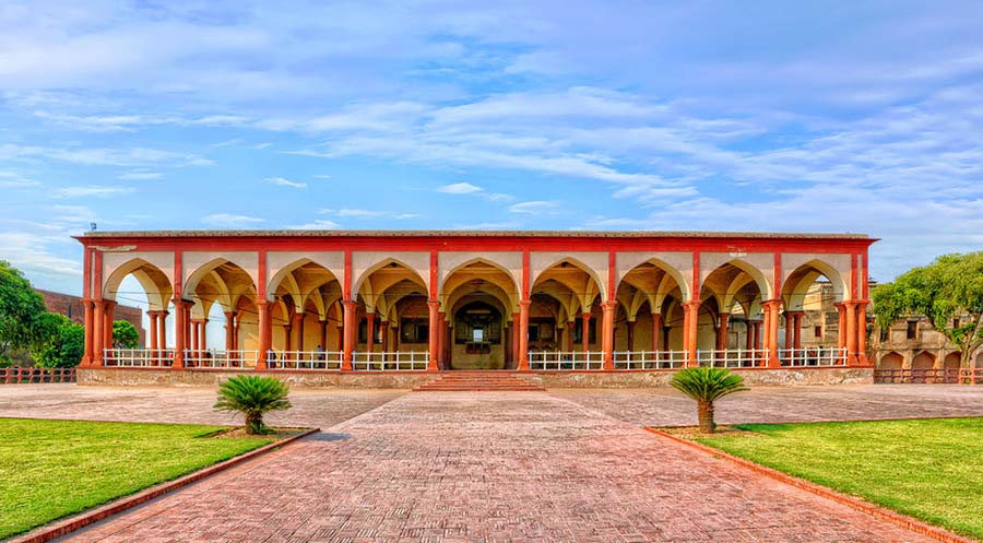 Diwan-i-Aam, Via: flicker.com