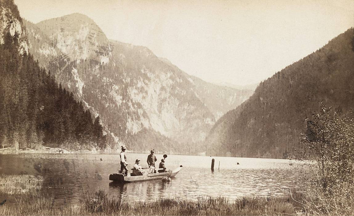 Lake Toplitz, Mysterious Treasures