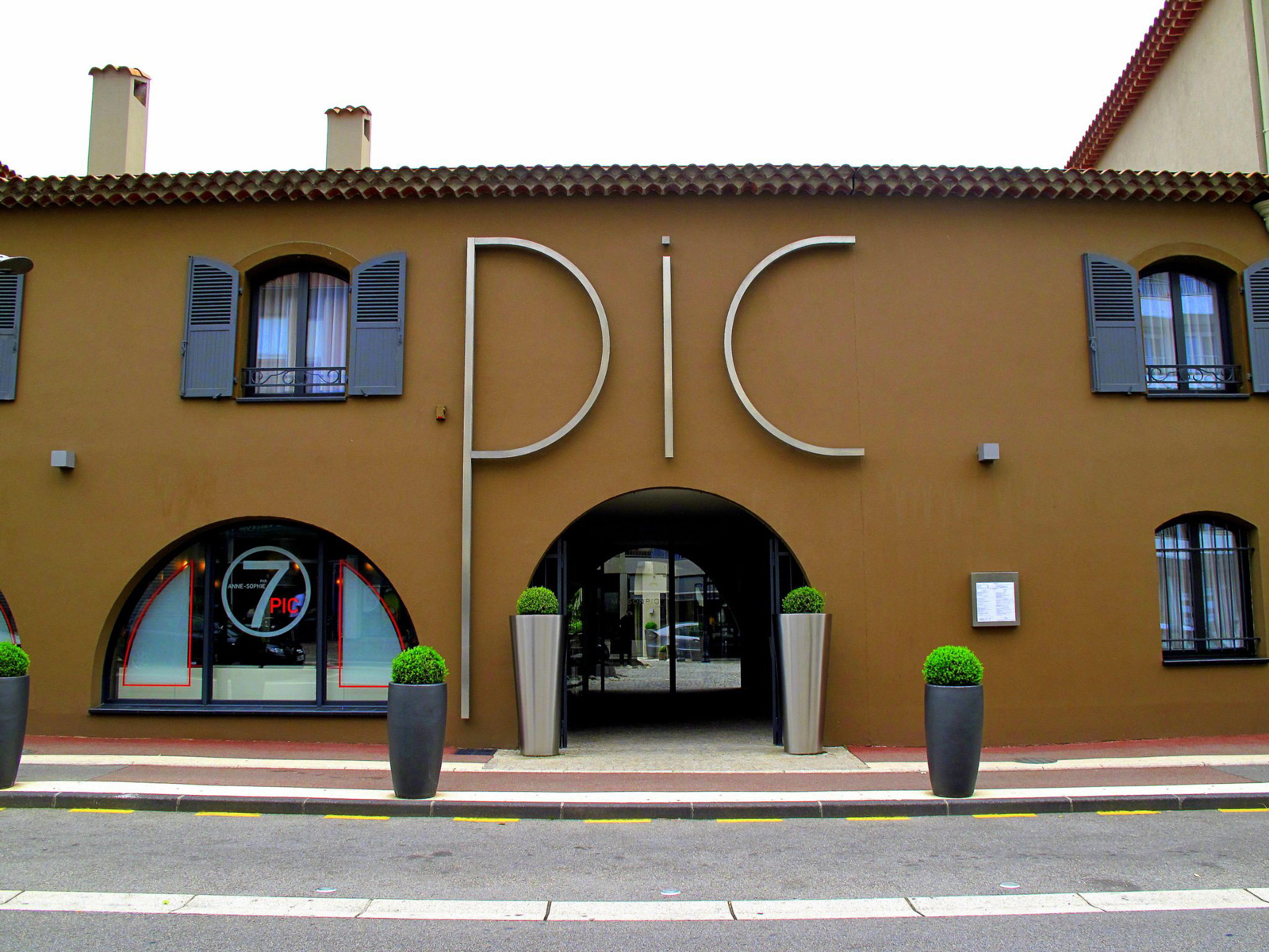 Expensive Restaurants