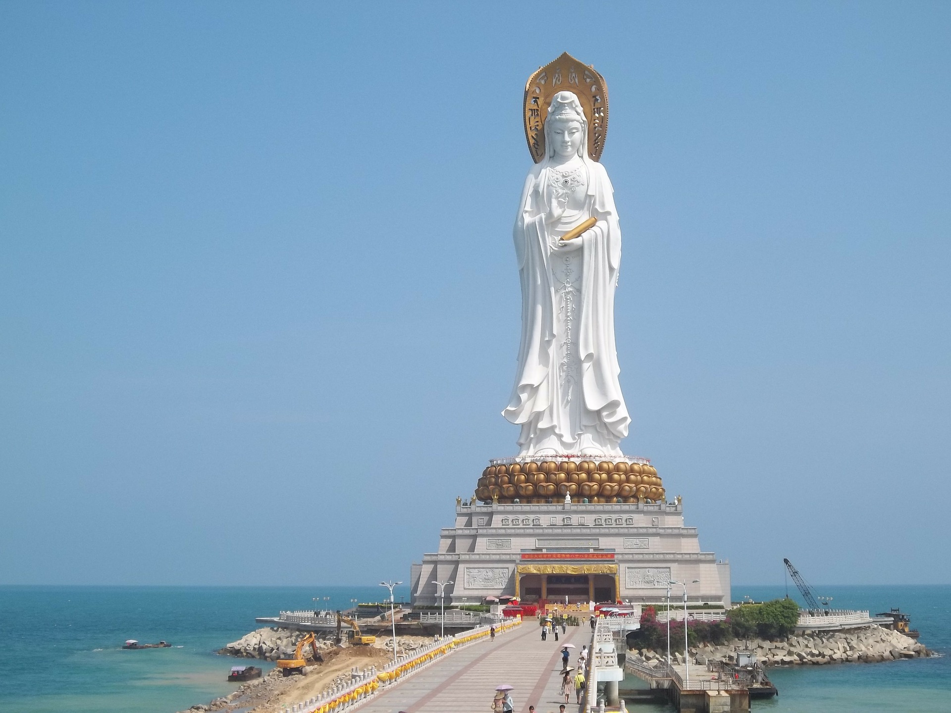 Guan Yin Statue, Largest Monuments of the World