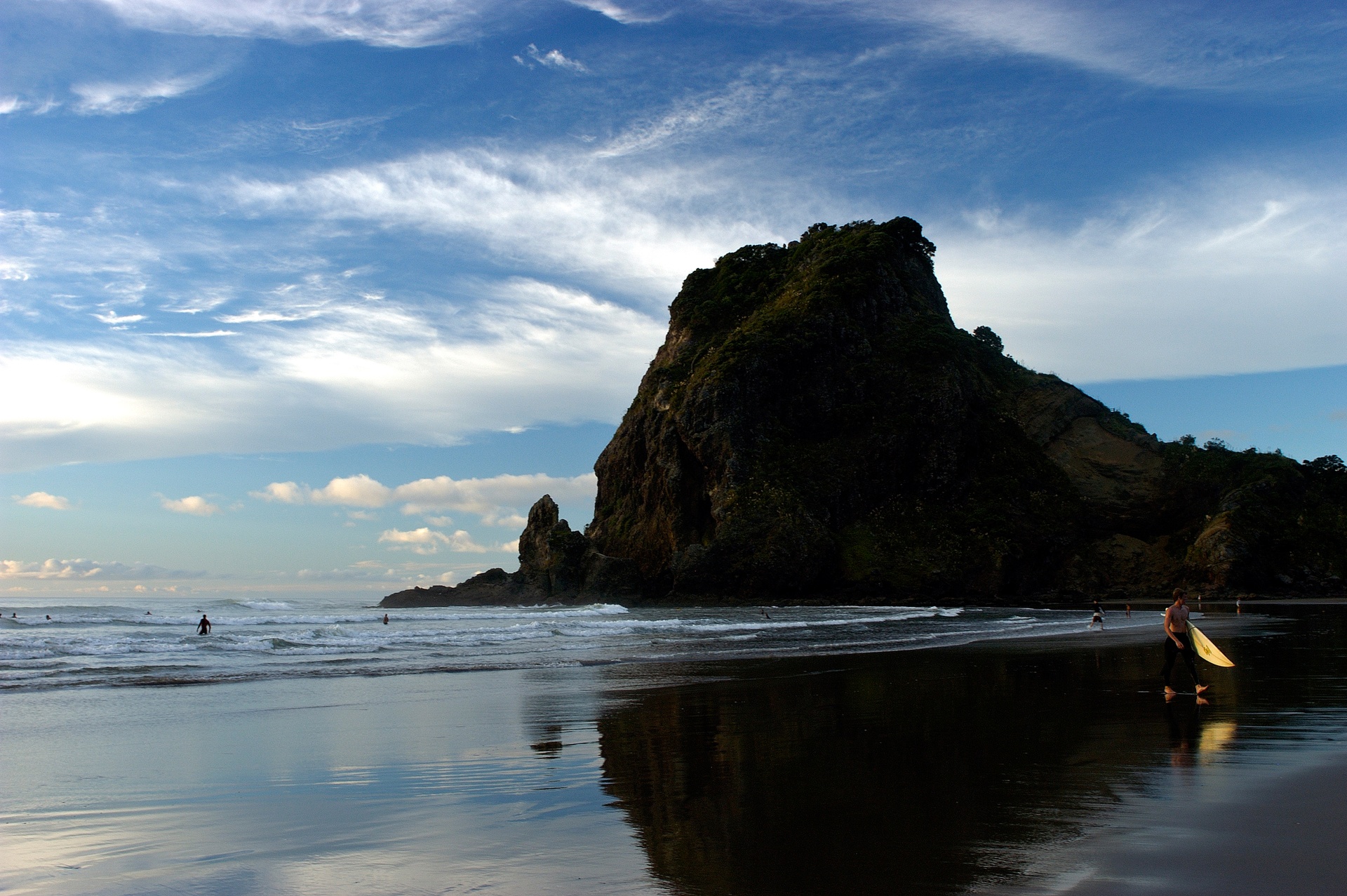 Black Sand Beach Auckland Scott Venning, New Zealand