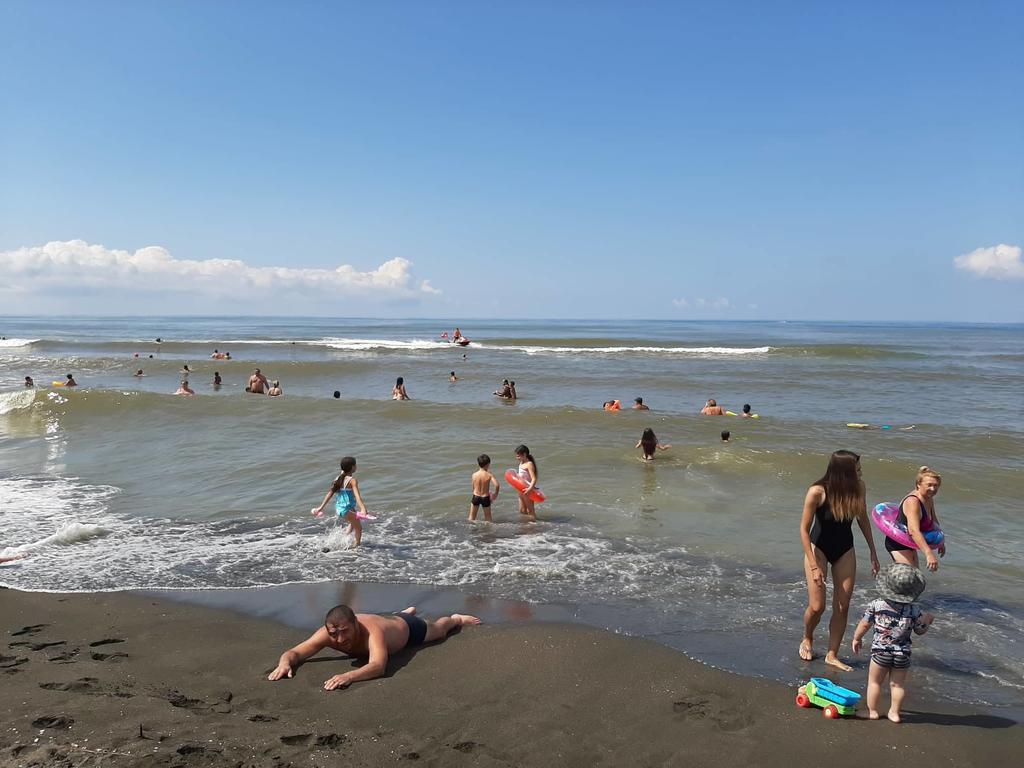 Ureki Black sand beach, Georgia