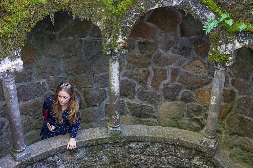 Initiation Well, Sintra
