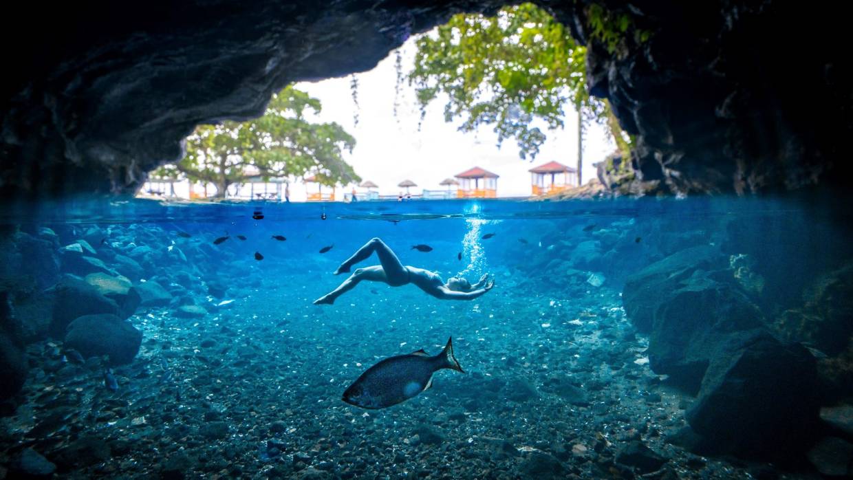 Piula Cave Pool Samoa 