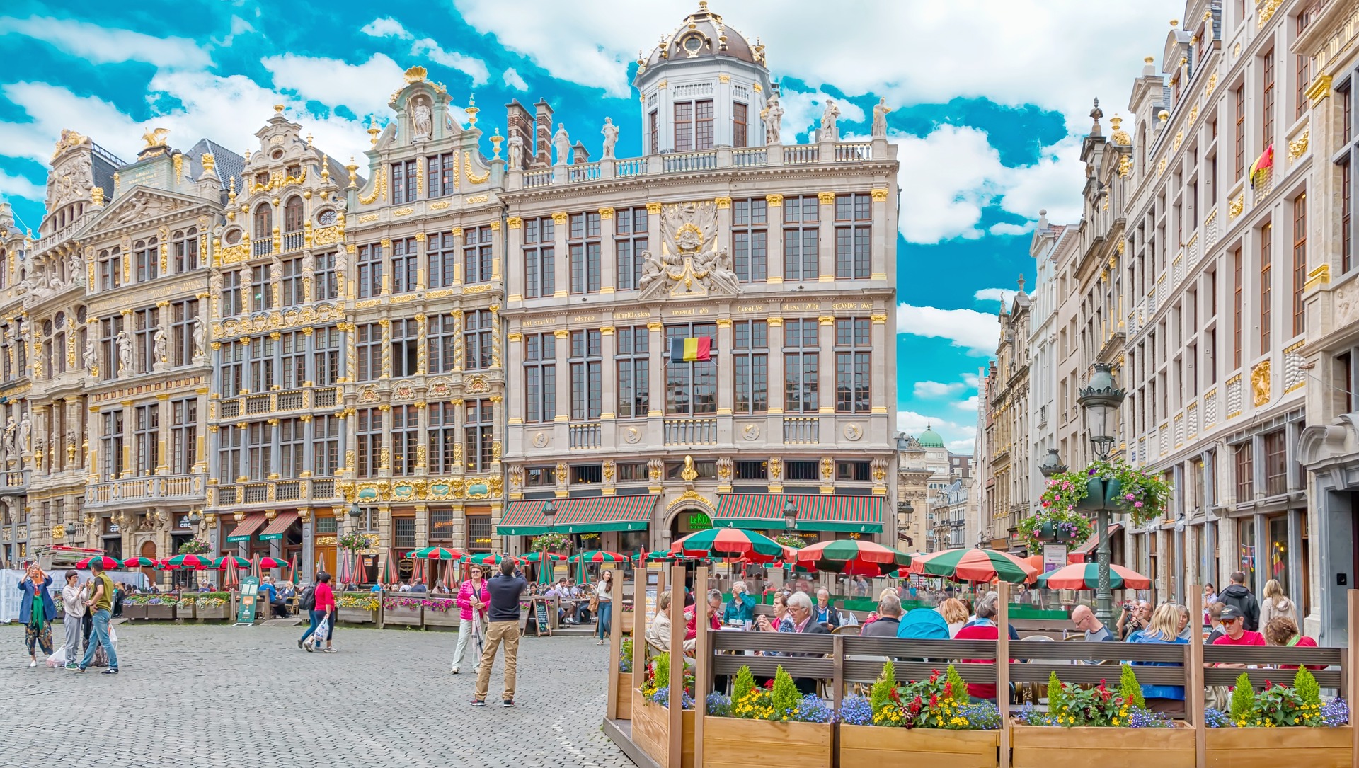 Featured La Grand Place, Brussels, Belgium