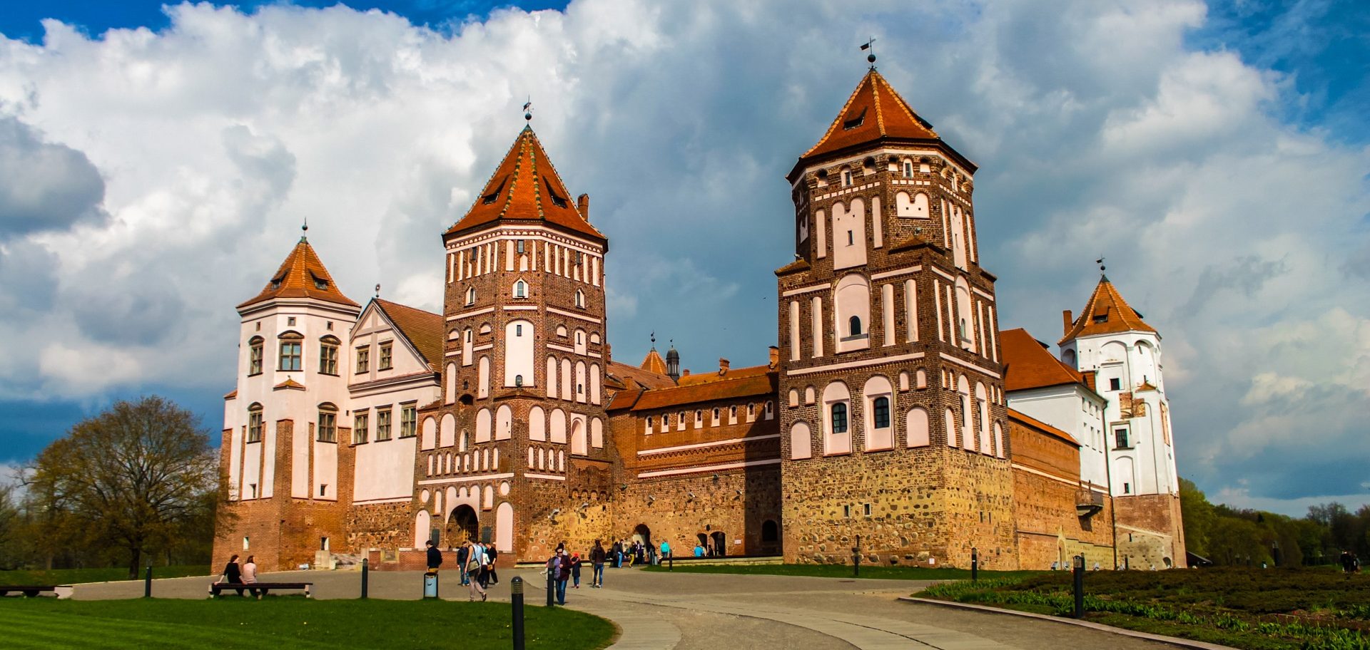Featured Mir Castle Complex, Belarus