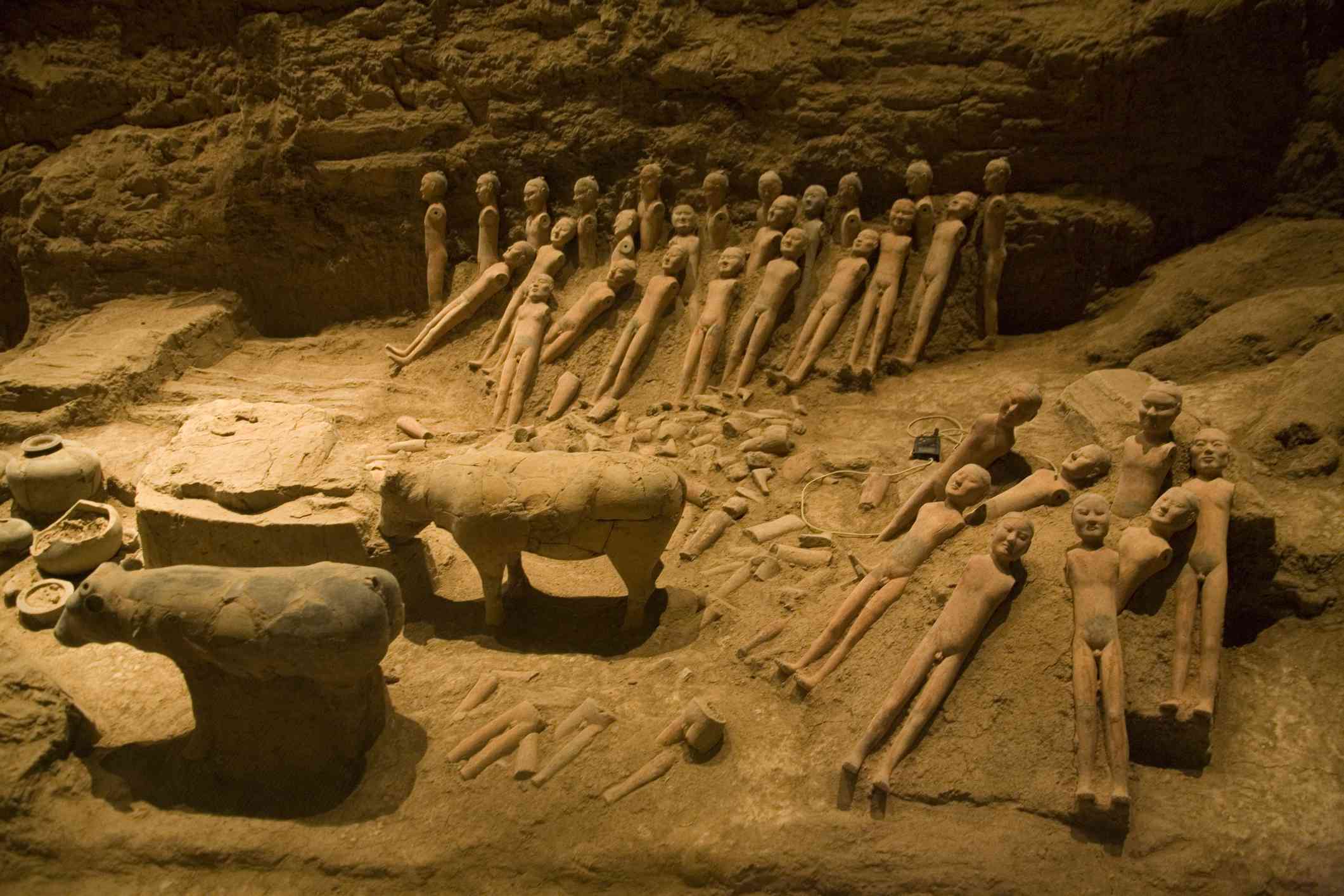 terracotta statues at the mousoleum