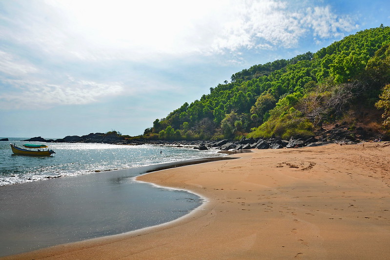 Om beach Gokarna